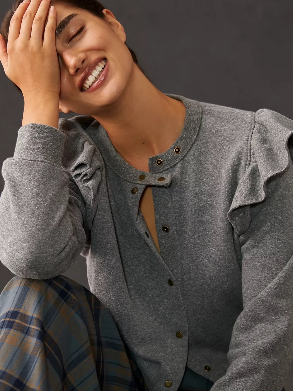 Clare V. Le Snap Ruffle Shoulder Cardigan Sweatshirt M.
